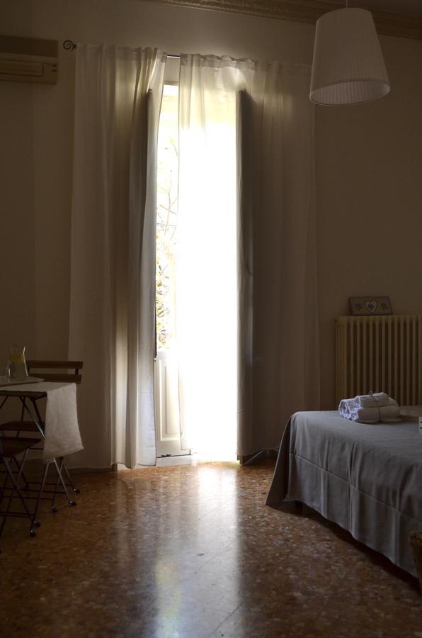 Casa Jolanda B&B Palermo Eksteriør bilde